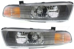 Headlight Assembly Pair/Set for 2002-2003 Mitsubishi Galant, Includes Right (Passenger) & Left (Driver) Halogen Headlights, Replacement