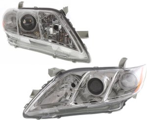 Headlight Pair/Set for 2007-2009 Toyota Camry Sedan, Japan Built, Right (Passenger) and Left (Driver) Lens and Housing, Halogen Replacement