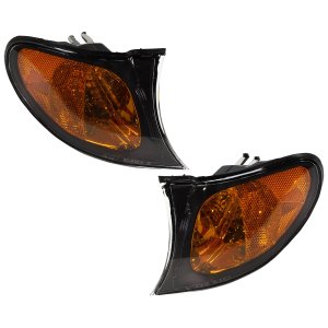 Corner Light Assembly Pair/Set for BMW 3-Series 2002-2005, Sedan/Wagon, Left (Driver) and Right (Passenger), Yellow with Black Surround Trim, Replacement Models: for 325i, 325xi, 330i, 330xi. 