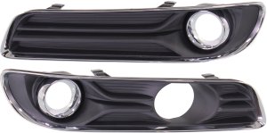 Front Fog Light Molding Pair/Set for 2011-2014 Chrysler 300, Right (Passenger) and Left (Driver), Black with Chrome Trim, With ACC, Excludes SRT-8 Model, Replacement