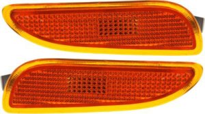 Pair/Set - Front Side Marker Light Lens and Housing for 2003-2009 Mercedes-Benz CLK-Class, Right (Passenger) and Left (Driver) Replacement