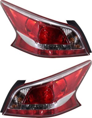 Tail Light Assembly Pair/Set for Nissan Altima 2013-2014, Halogen, Right (Passenger) and Left (Driver) Replacement