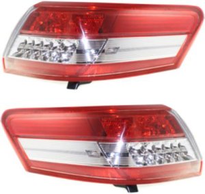 Outer Tail Light Pair/Set for 2010-2011 Toyota Camry, Right (Passenger) and Left (Driver) Side Replacement