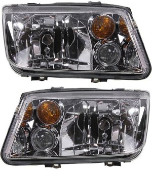 Headlight Pair/Set for 2002-2005 Volkswagen Jetta, Right (Passenger) and Left (Driver), Lens and Housing, with Fog Lights, From VIN 2108642, Excluding GLI Model, Replacement