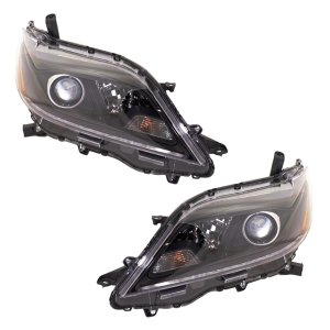 Pair/Set - Headlight Assembly for 2020 Toyota Sienna SE Model, Halogen, Right (Passenger) and Left (Driver), Replacement