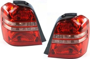 Tail Light Pair/Set for Toyota Highlander 2001-2003, Right (Passenger) and Left (Driver), Lens and Housing Pair/Set, Clear and Red Lens Replacement