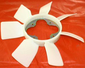 Radiator Fan Blade for Toyota Tacoma 1995-2010, 4 Cylinder, Replacement