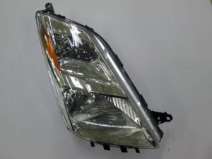 Right (Passenger) Headlight Assembly for 2004 - 2005 Toyota Prius, Front Replacement Housing / Lens / Cover, with HID; Composite;  8114547110, Replacement