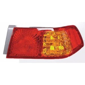 Right (Passenger) Rear Tail Light Assembly for 2000 - 2001 Toyota Camry, Replacement Lens/Cover, Japan Built,  81550AA030, Replacement