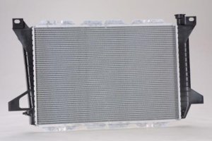 1995 - 1996 Toyota Camry Radiator Assembly