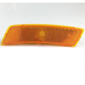 2012 - 2024 Volkswagen Beetle Front Marker Light - Right (Passenger)