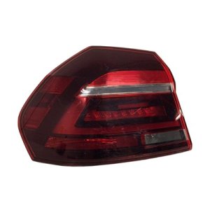 2017 - 2019 Volkswagen Passat Tail Light - Left (Driver)