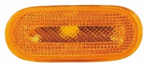 Right (Passenger) Rear Side Marker Light Lens for 2002 - 2004 Volkswagen Beetle Turbo S, Yellow;  1C0945074E, Replacement