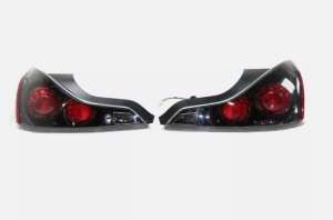 Tail Lamp Replacement Set for 2008-2015 Infiniti Q60, Clear Lens/Chrome Bezel Right (Passenger) Rear Light, Pair,  IN2811109, Replacement