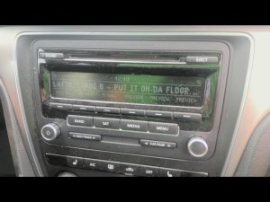 OEM AM/FM CD Player Radio for 2011-2016 Volkswagen (OEM)
