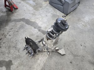 2015-2016 Chevrolet Tahoe Aluminum Steering Knuckle - Left (Driver) (Used OEM)