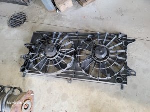 2005-2009 Buick Allure Dual Radiator and Condenser Fan Assembly (Used OEM)