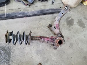 2005-2009 Buick Allure Front Steering Knuckle - Right (Passenger) (Used OEM)