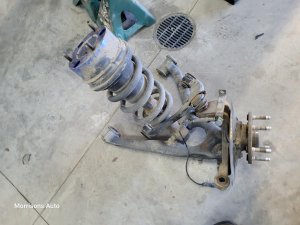 2015-2016 Chevrolet Tahoe Cast Aluminum Front Steering Knuckle - Left (Driver) (Used OEM)