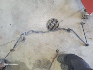 2012-2014 Honda CR-V Front Suspension Stabilizer Bar Assembly (Used OEM)