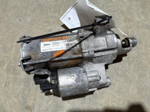 2013-2015 Audi Q7 1.4Kw Starter Motor (Used OEM)