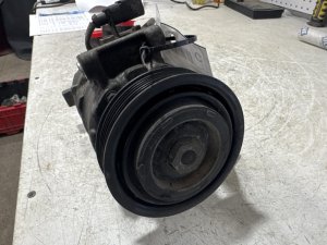 2014-2016 Audi Q5 A/C Compressor Assembly (Used OEM)