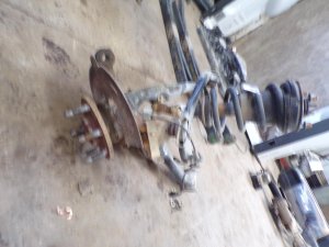 2016-2018 Chevrolet Silverado 1500 Front Aluminum Steering Knuckle - Left (Driver) (Used OEM)
