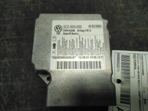 2013-2015 Volkswagen Passat Airbag Control Module (Used OEM)
