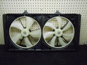 2010-2011 Toyota Camry Dual A/C Condenser Fan Motor Assembly (Used OEM)