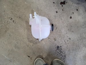 2022-2025 Hyundai Santa Cruz Engine Coolant Reservoir (Used OEM)