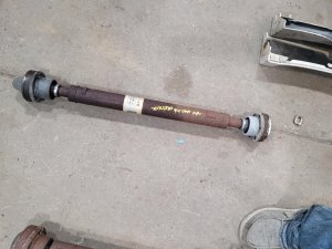 2004-2009 Cadillac SRX Propeller Drive Shaft - Front (Used OEM)