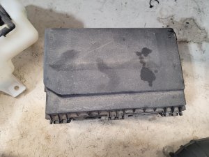 OEM Fuse Box for 2012 Chevrolet, General Motors, & Opel • Ampera, VOLT, Volt