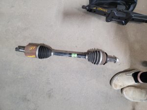 2017-2019 Honda CR-V Front Drive Axle Shaft Assembly - Left (Driver) (Used OEM)