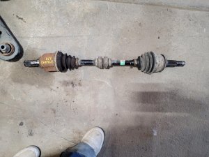2020-2023 Nissan Sentra Front Drive Axle Shaft Assembly - Left (Driver) (Used OEM)