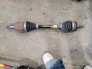 2015-2016 Honda CR-V Front Drive Axle Shaft Assembly - Left (Driver) (Used OEM)