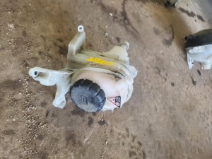 2015-2016 Mercedes-Benz E350 Intercooler Engine Coolant Reservoir Assembly (Used OEM)