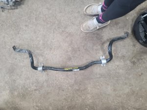 2013-2015 Buick Allure Front Suspension Stabilizer Bar Assembly (Used OEM)