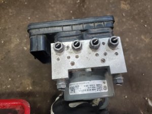 2018-2021 Volkswagen GTI ABS Control Module and Pump (Used OEM)