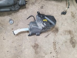 2014-2017 Buick Verano Washer Fluid Reservoir Assembly (Used OEM)