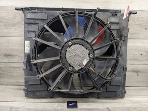 2017-2019 BMW 530i Gray Radiator Cooling Fan Motor (Used OEM)