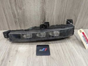 2016-2019 BMW 750i Black Front Right LED Fog Light Assembly (Used OEM)