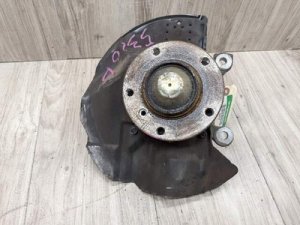 1999-2006 BMW 320i White Front Left Steering Knuckle (Used OEM)
