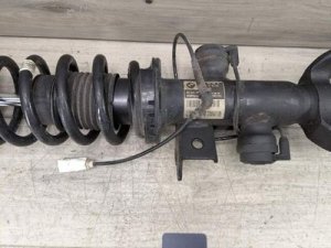 2013-2015 BMW 750i Front Right Suspension Strut (Used OEM)