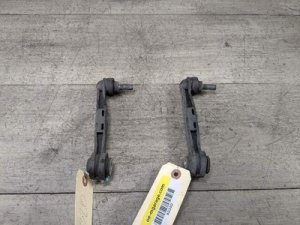 2018-2024 BMW X3 Rear Stabilizer Sway Bar Link (Used OEM)