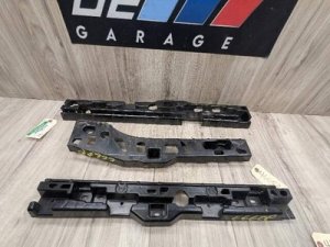 2017-2023 BMW 540i Black Rocker Panel Molding Reinforcement / Supporting Ledge Right - Front (Used OEM)