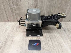 2022-2026 BMW M4 Black Hydro Unit DSC (Used OEM)
