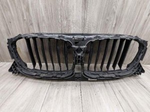 2019-2021 BMW X4 Upper Radiator Air Flaps (Used OEM)
