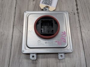 2022-2025 BMW 320i Black LED Headlight Control Unit (Used OEM)