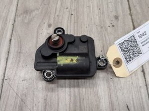 2021-2025 BMW M3 Black Actuator Drive, Exhaust Flap (Used OEM)
