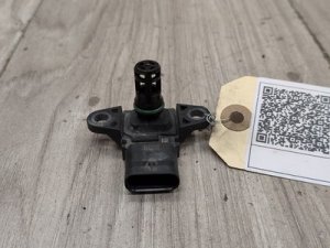 2011-2016 BMW 528i Black Manifold Absolute Pressure (MAP) Sensor (Used OEM)